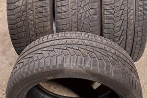 Gomme invernali Hankook 245 45 20