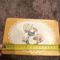 Scatola vintage latta miss petticoat