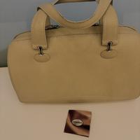 Borsa a mano colore sabbia in pelle