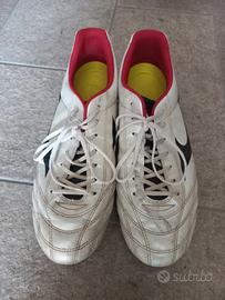 Scarpe da calcio 13 on sale tacchetti