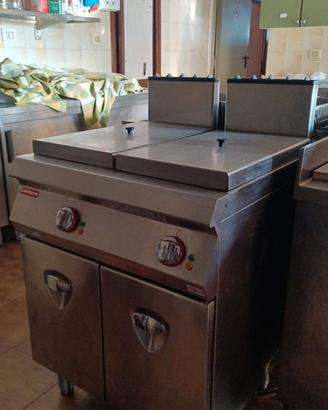 FRIGGITRICE INDUSTRIALE A GAS