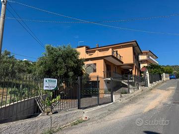 VILLA SINGOLA A AMANTEA