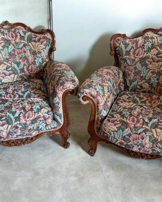 Coppia di poltrone classiche in stile Barocco