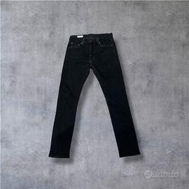 Levi's 519 Nero Skinny W30 L30