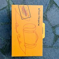 Veuve clicquot traveller