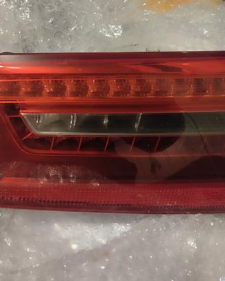 AUDI A6 BERLINA 2011 - FARO POST DESTRO