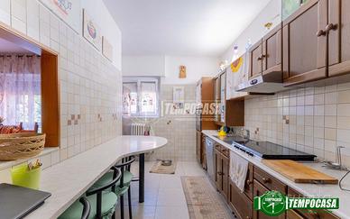 Appartamento a Milano Via Val Trompia 4 locali