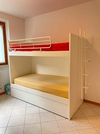 Letto a castello in legno bianco