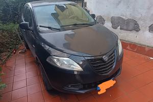 Lancia Y 900 Turbo twinair