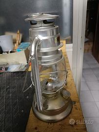  lampada a petrolio