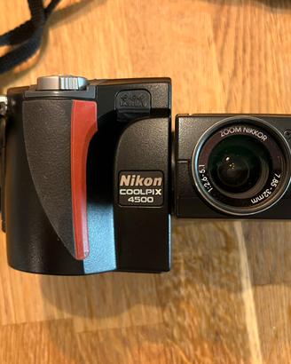 Nikon COOLPIX 4500