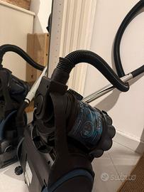 Aspirapolvere conga rockatar