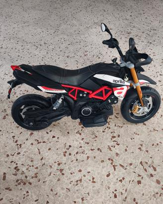 motore bambini Aprilia Dorsoduro 12v 
