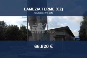 Immobile in asta di 481 m² con più di 5 locali e b