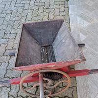 Sgranatrice manuale per uva