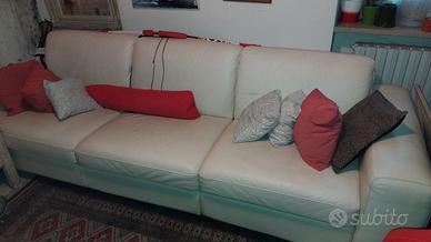 divano in pelle Doimo