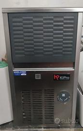 MACCHINA DEL GHIACCIO