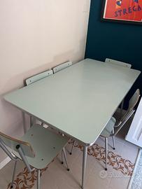 Tavolo anni 60 verde acqua