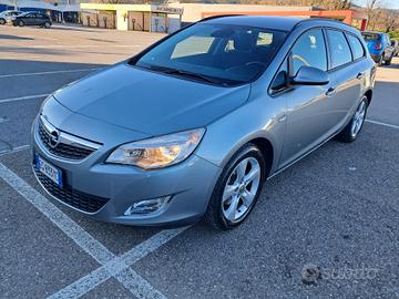 Opel Astra 1.7 CDTI 110CV Sports Tourer Elective