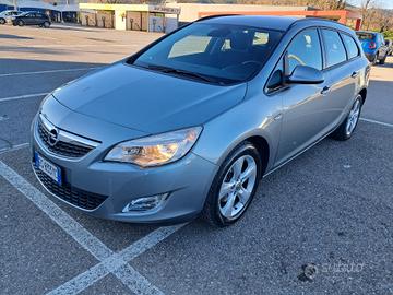 Opel Astra 1.7 CDTI 110CV Sports Tourer Elective
