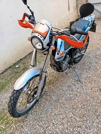 Beta Alp 4.0 350 – 2005 – 25.300 km – omologata 2