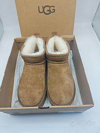 UGG Comodo stare al caldo stivali EU 39