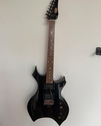 Chitarra elettrica Stagg tipo X-400
