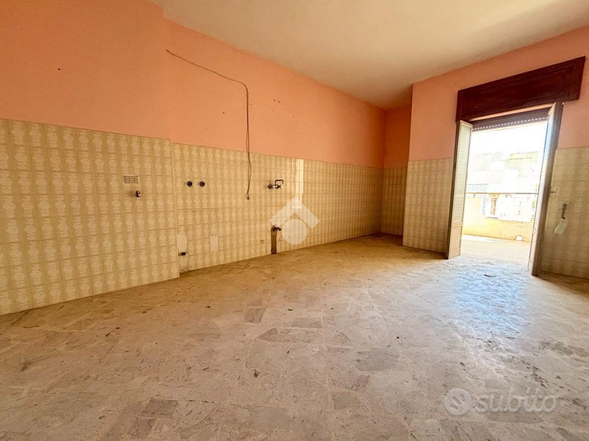 4 LOCALI A GALLIPOLI - Vista 6