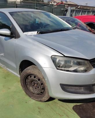 Ricambi VOLKSWAGEN POLO 1200cc benzina del 2010