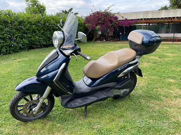 Piaggio Beverly 300 ie Tourer