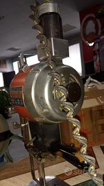 Taglierina EASTMAN per tessuti