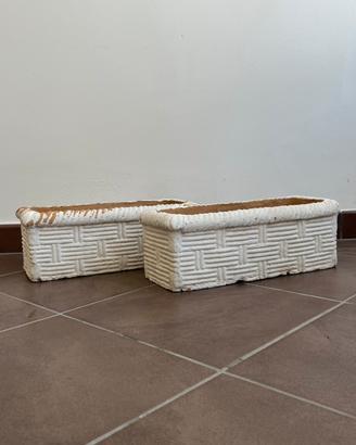 Coppia di fioriere rettangolari in terracotta