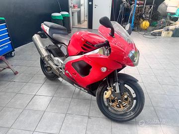 Aprilia RSV 1000 (2002) 