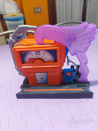 Pista Hot Weels distributore di benzina