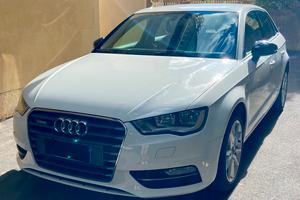 AUDI A3 SPORTBACK 1.6TDI DIESEL-OK NEOPATENTATI