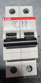 Interrutore magnetotermico ABB 25A 400V curva C