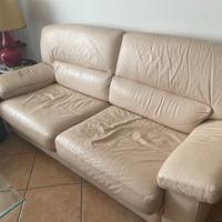 Divano letto in pelle