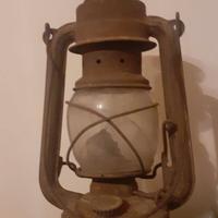 Lampada Lume Lanterna  ad olio o petrolio