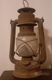 Lampada Lume Lanterna  ad olio o petrolio