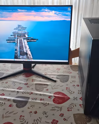 MSI Gaming MAG Infinite S3 + Monitor AOC 27"