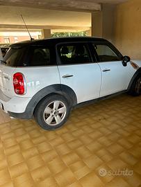 Mini Contryman cambio automatico