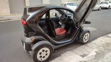 Renault Twizy 80 batteria di proprietà gomme nuove