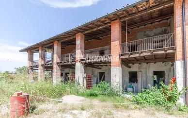 Rustico da ristrutturare, Cascina Rosio 13, Albair