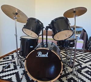 Pearl Forum Serie Jet Black