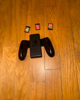 Nintendo Switch + 3 giochi originali + Joy‑Congrip