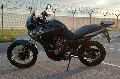 honda transalp 700