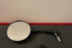 Specchietto pieghevole 
