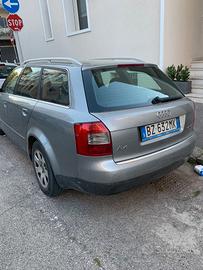 AUDI A4 Avant 1.9 tdi