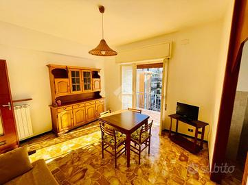 2 LOCALI A ALBISSOLA MARINA