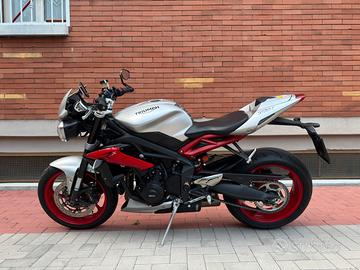 Street triple 675 RX